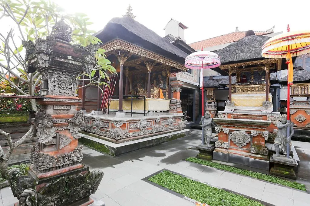 Проживание в семье The Jero Ubud Индонезия